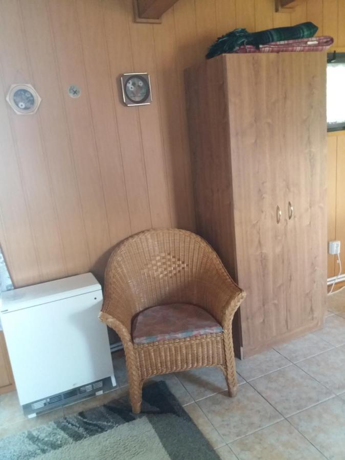 Chata Dvorecna Villa Loučovice Exteriör bild